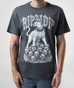 Alternative view of Wasteland Tee (Charcoal)