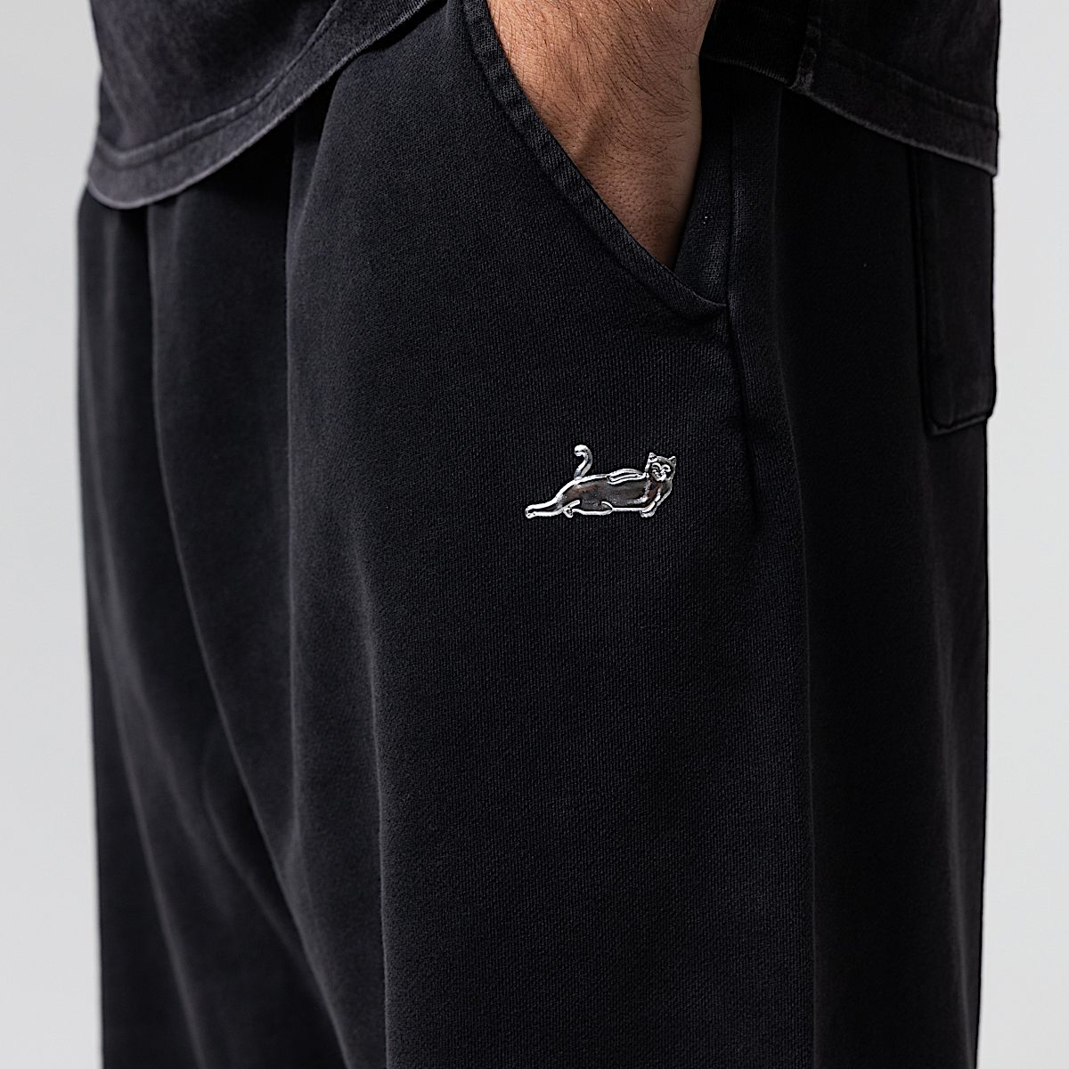 Castanza Straight Leg Sweatpants (Black Vintage Wash) - Image 6